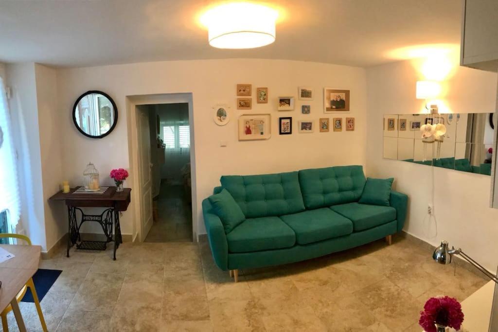 Garden Cozy Apartment ザダル エクステリア 写真