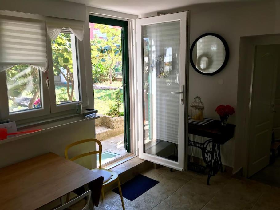 Garden Cozy Apartment ザダル エクステリア 写真